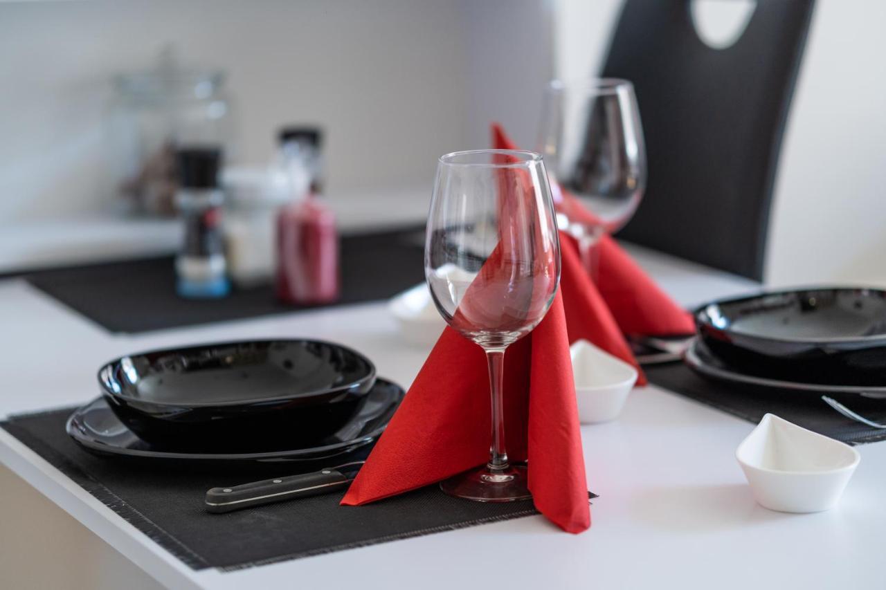 Biztos Kucko Apartment Szeged Bagian luar foto